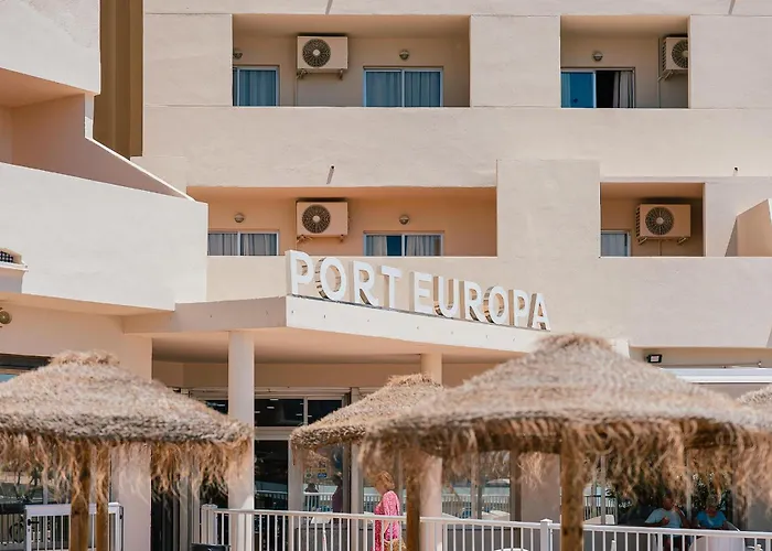 Hoteles con Jacuzzi Port Europa